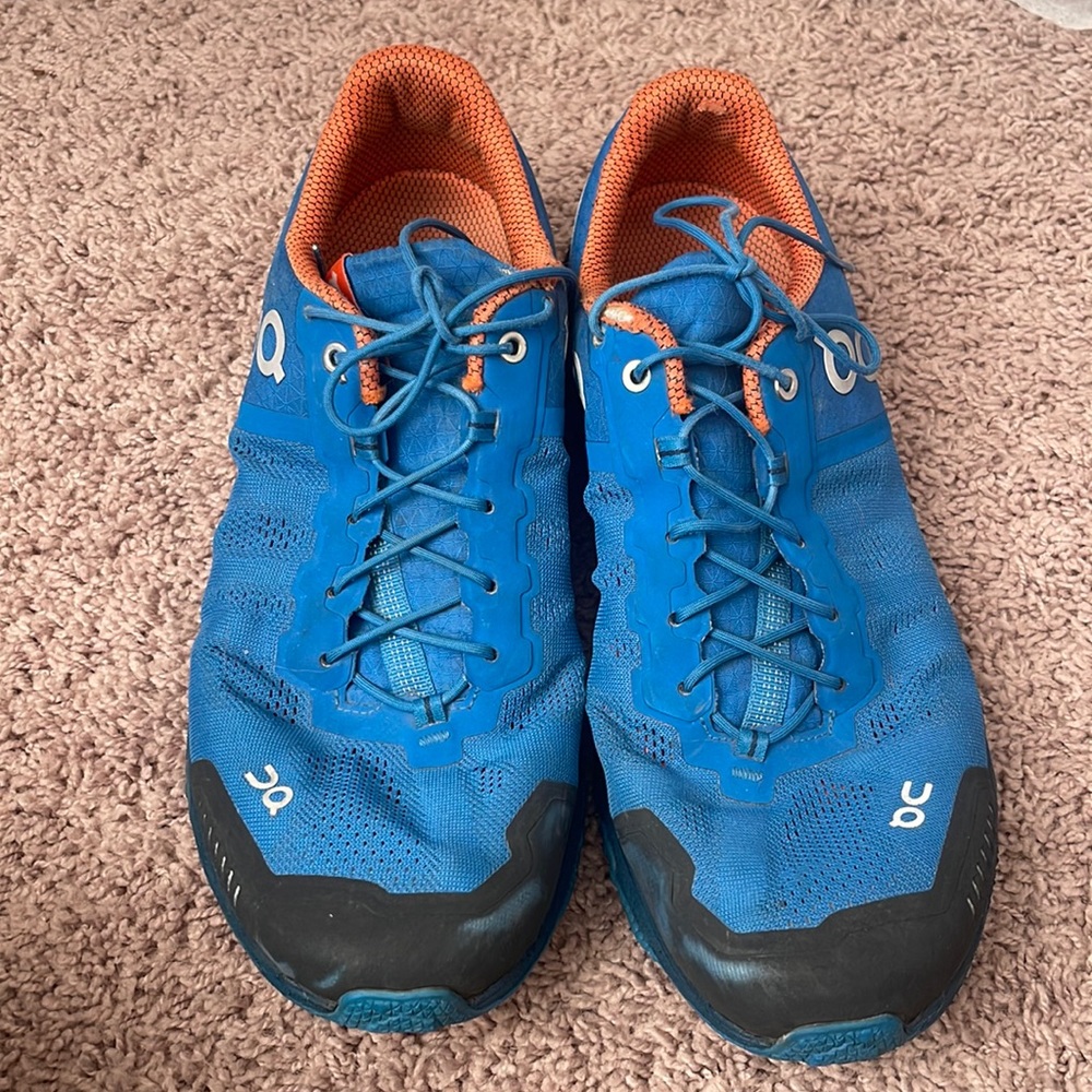 Men’s On Running shoes size 11.5